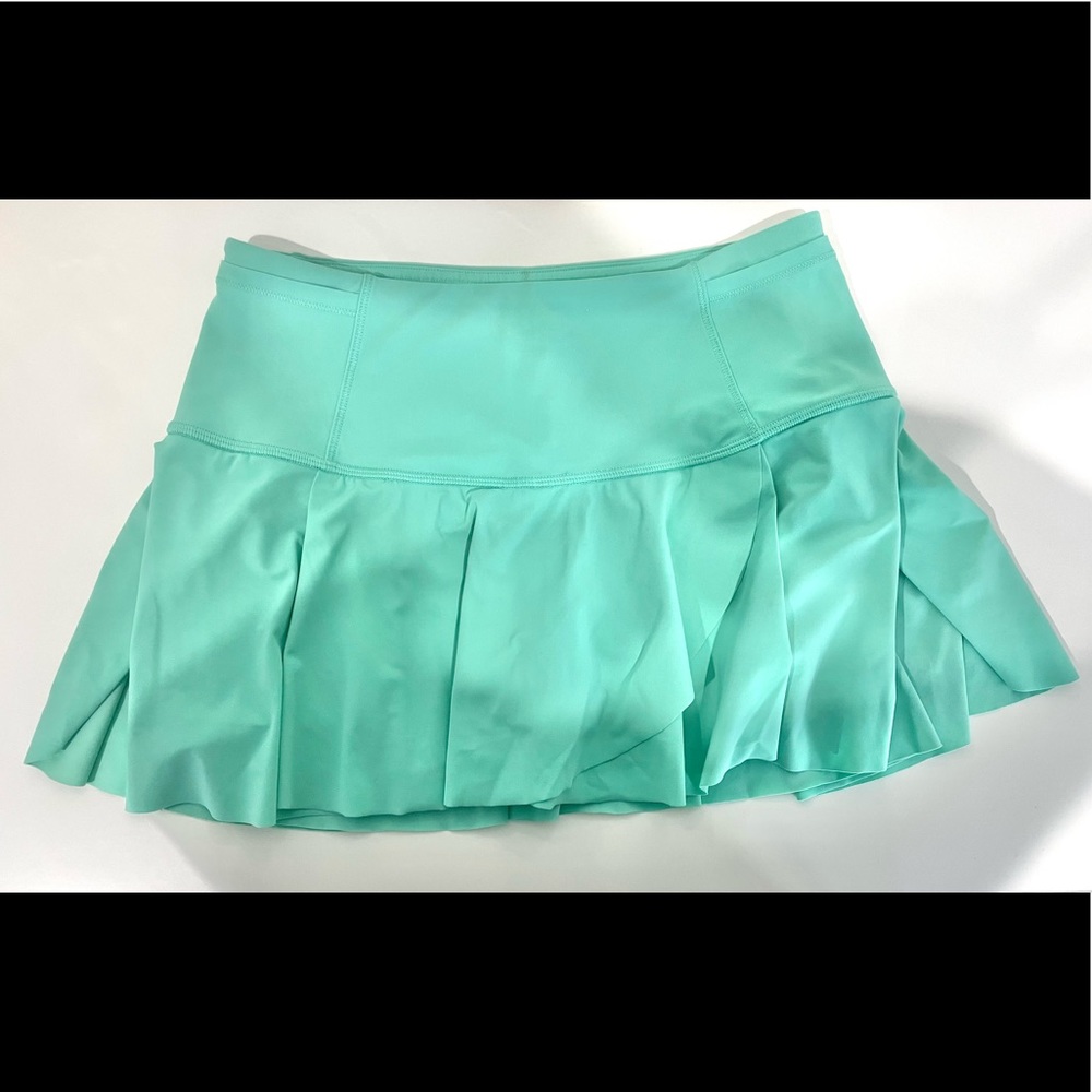 LULULEMON SKIRT